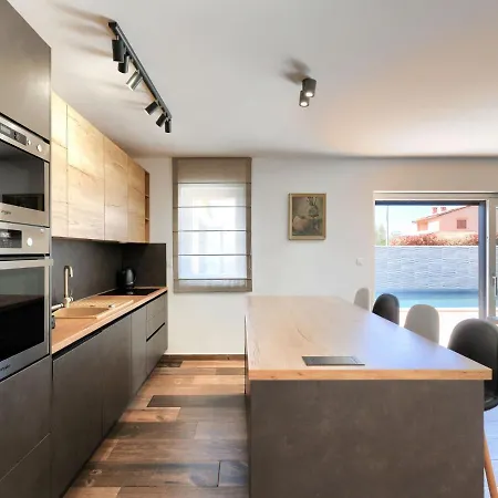 Holiday home Ani By Interhome Liznjan