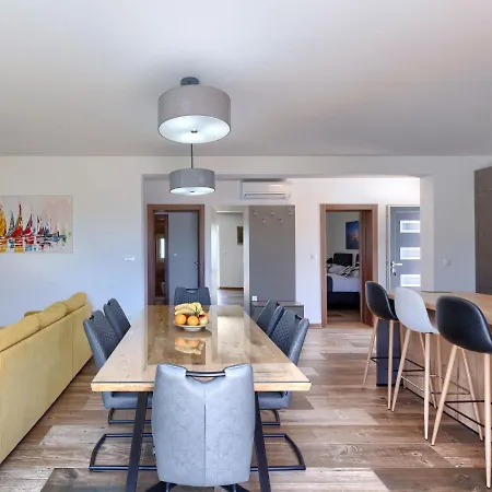 Ani By Interhome *