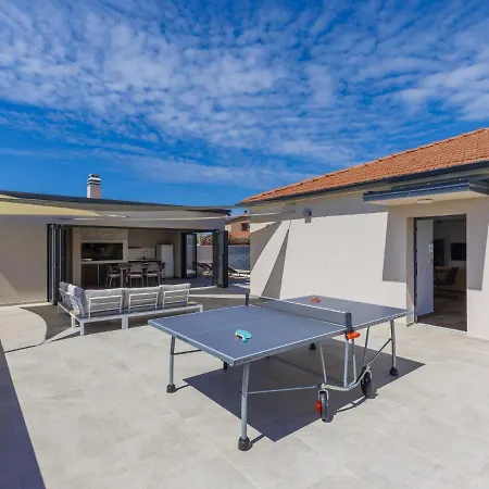Holiday home Ani By Interhome